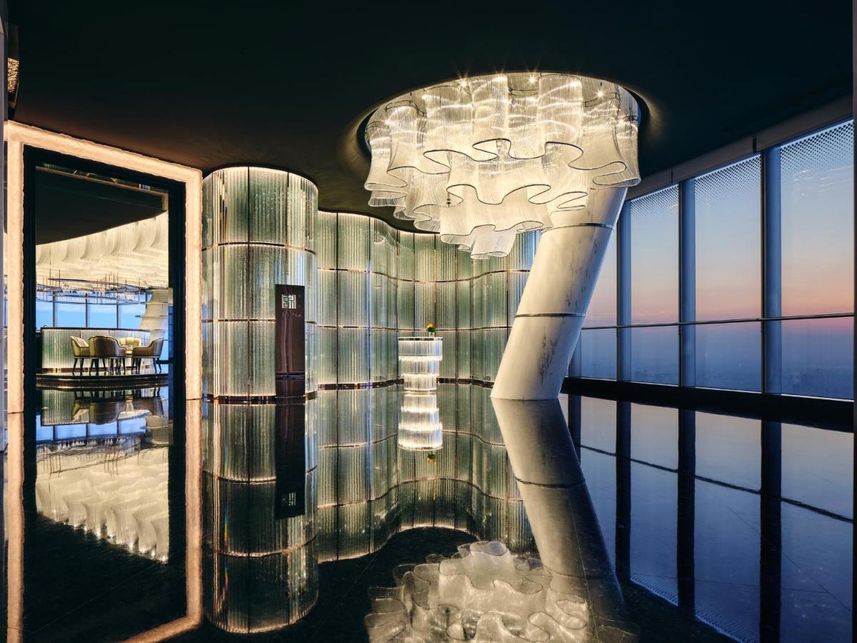 J Hotel, Shanghai Tower - Above All Else, Overlooking The Bund Buitenkant foto