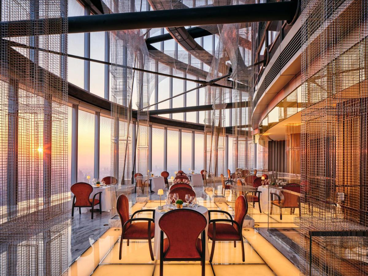 J Hotel, Shanghai Tower - Above All Else, Overlooking The Bund Buitenkant foto